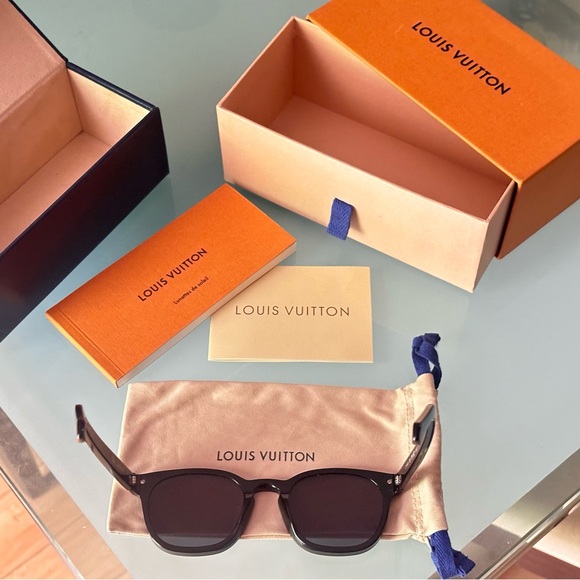 100% Louis Vuitton Sunglasses - Picture 6 of 6